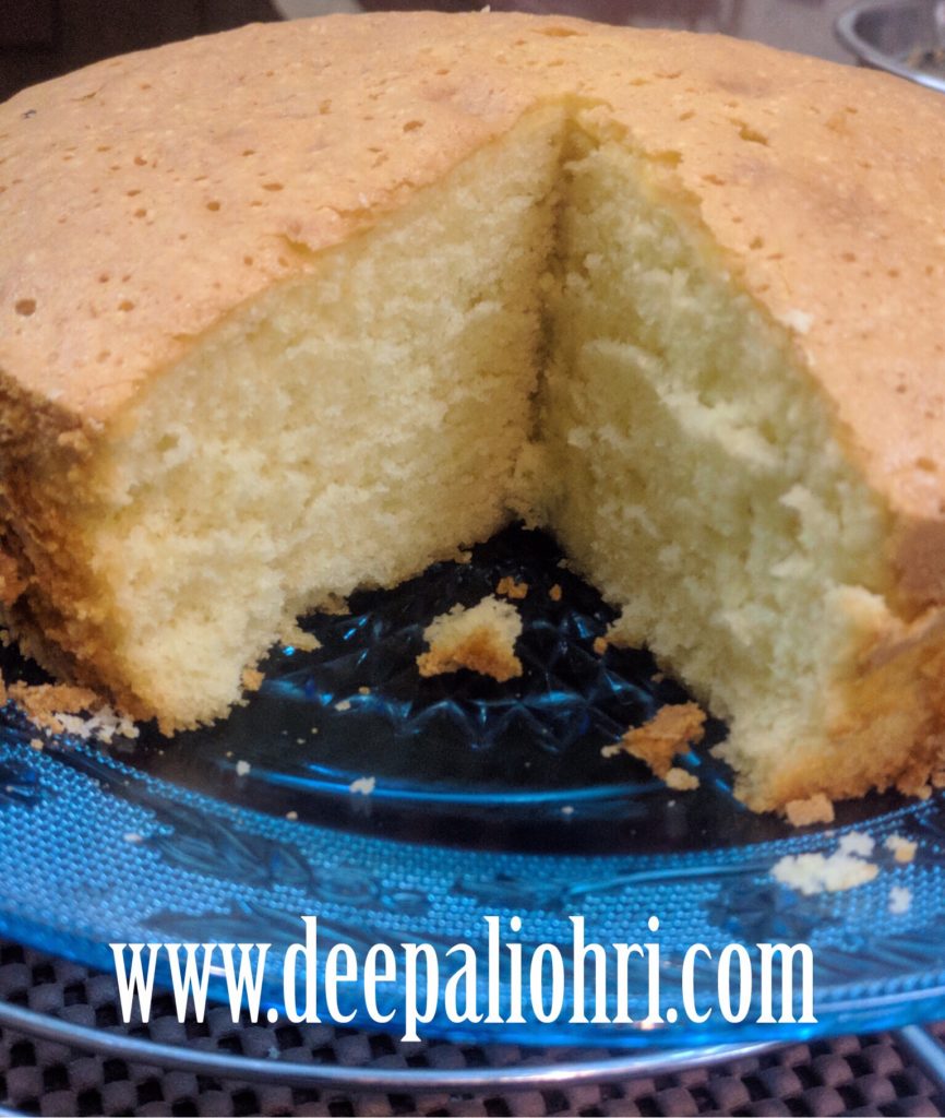 Simple Vanilla Cake