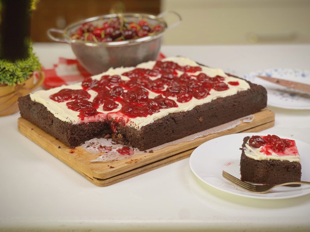 cherry chocolate cake 